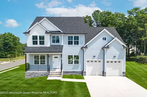 10 Ballast Ave, Barnegat, NJ 08005