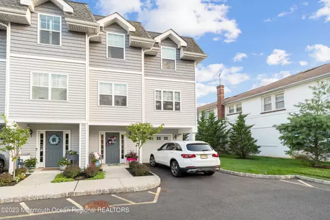 1 Fields Way, West Long Branch, NJ 07764