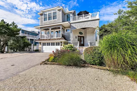 79 Long Beach Blvd #B, Long Beach Township, NJ 08008