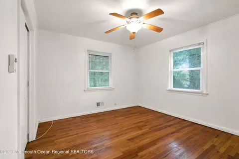 70 Middlesex Rd, Matawan, NJ 07747 photo 22