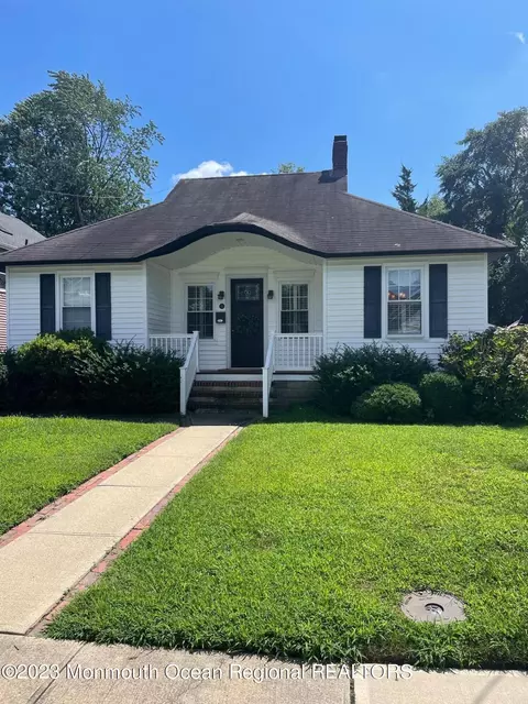 71 Second St, Fair Haven, NJ 07704