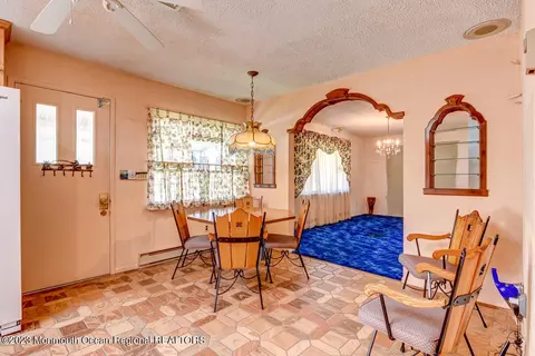 40 Holly Ct E, Brick, NJ 08723 photo 12