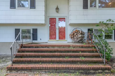 74 Willow Dr, Jackson, NJ 08527 photo 2