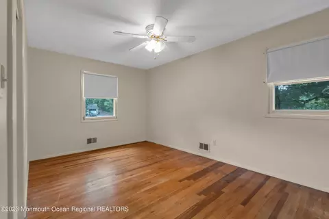 74 Willow Dr, Jackson, NJ 08527 photo 9