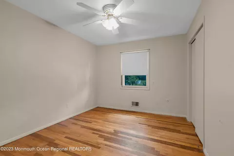 74 Willow Dr, Jackson, NJ 08527 photo 10