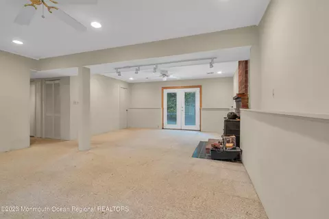 74 Willow Dr, Jackson, NJ 08527 photo 13