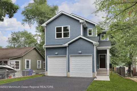 418 Elizabeth Ave, Toms River, NJ 08753