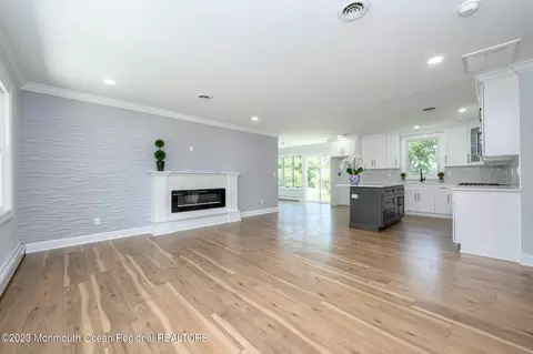 22 Brian Ct, Berkeley, NJ 08721 photo 4