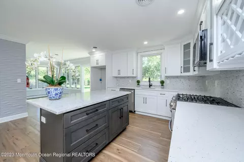 22 Brian Ct, Berkeley, NJ 08721 photo 11