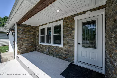 22 Brian Ct, Berkeley, NJ 08721 photo 2