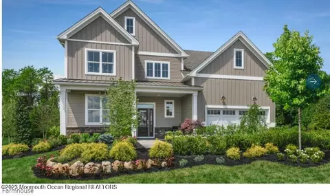 21 Ashlynn Ct, Manalapan, NJ 07726