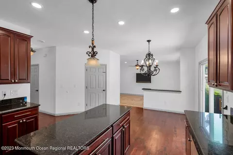 36 Sequoia Ct, Berkeley, NJ 08721 photo 22