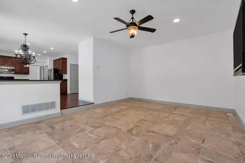 36 Sequoia Ct, Berkeley, NJ 08721 photo 26