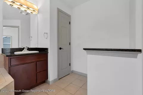36 Sequoia Ct, Berkeley, NJ 08721 photo 41