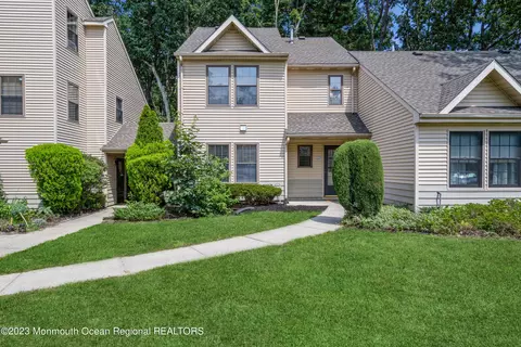 117 Azalea Cir, Jackson, NJ 08527