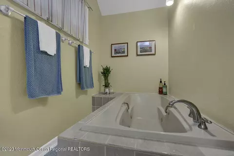 722 Maple Ave, Brick, NJ 08724 photo 38