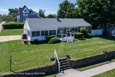 39 Ocean Blvd, Atlantic Highlands, NJ 07716