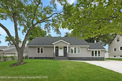 16 Mercer Rd, Old Bridge, NJ 08857