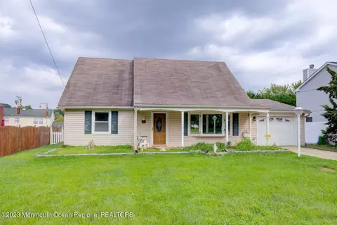 598 Lloyd Rd, Aberdeen, NJ 07747