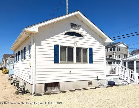 24 E Tarpon Way, Lavallette, NJ 08735