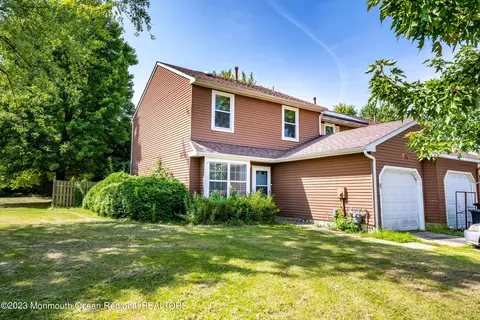 61 N Hill Dr, Westampton, NJ 08060
