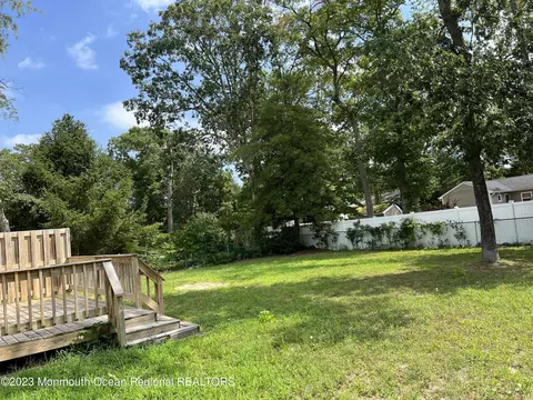 329 Constitution Dr, Forked River, NJ 08731 photo 4