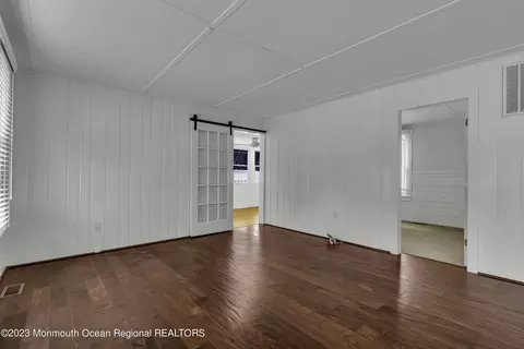51 3rd Ave, Lavallette, NJ 08735 photo 5
