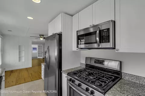 51 3rd Ave, Lavallette, NJ 08735 photo 26