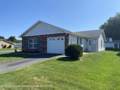 164 Everest Dr S, Brick, NJ 08724
