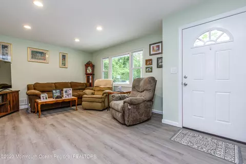 1 Annapolis Pl, Jackson, NJ 08527 photo 9