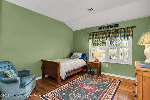 166 E River Rd, Rumson, NJ 07760 photo 22