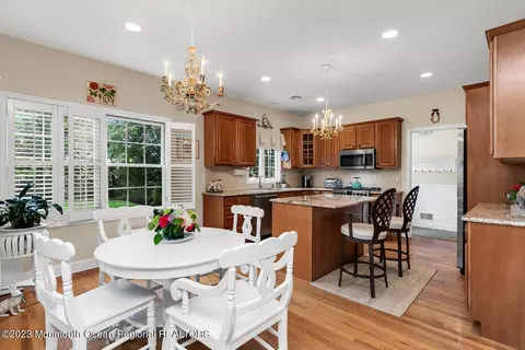 166 E River Rd, Rumson, NJ 07760 photo 11