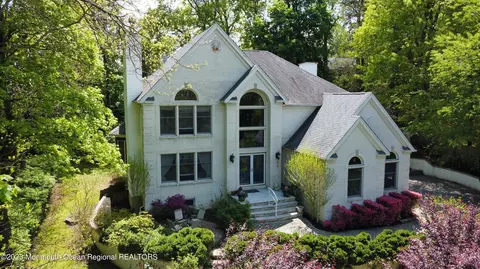 224 Hillside Ave, Atlantic Highlands, NJ 07716