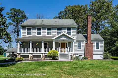 2 Mccampbell Rd, Holmdel, NJ 07733