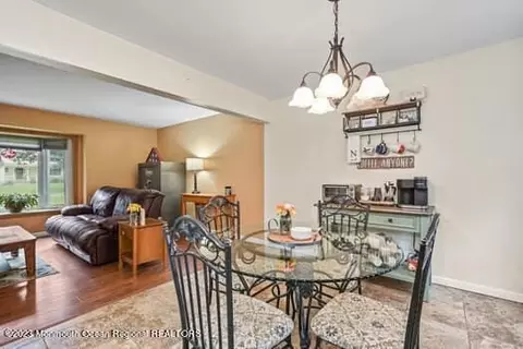 516 Declaration Ln, Jackson, NJ 08527 photo 8
