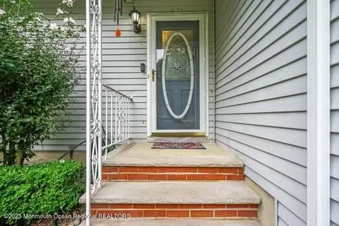 516 Declaration Ln, Jackson, NJ 08527 photo 2