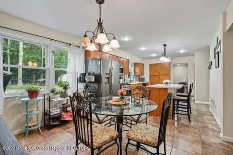 516 Declaration Ln, Jackson, NJ 08527 photo 10