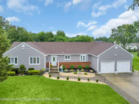 121 Lancaster Rd, Freehold, NJ 07728