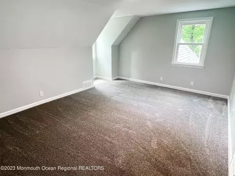 287 Dorn Ave, Middlesex, NJ 08846 photo 13
