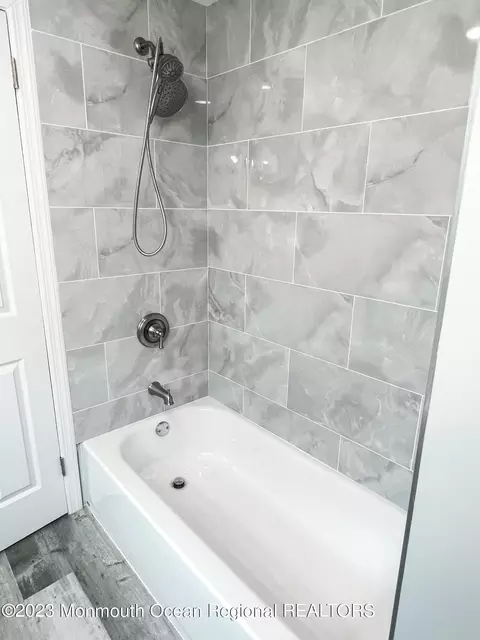 287 Dorn Ave, Middlesex, NJ 08846 photo 17
