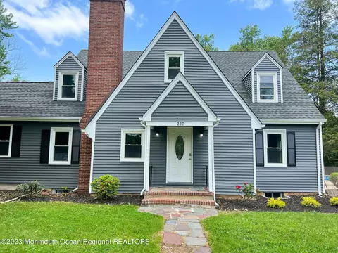 287 Dorn Ave, Middlesex, NJ 08846 photo 2