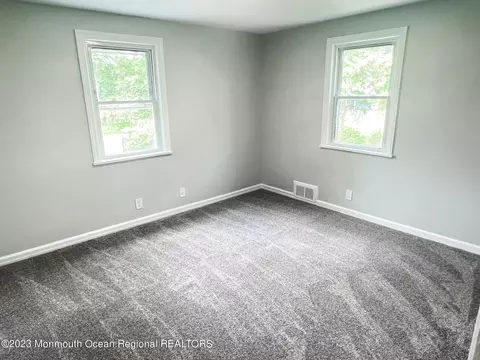 287 Dorn Ave, Middlesex, NJ 08846 photo 15
