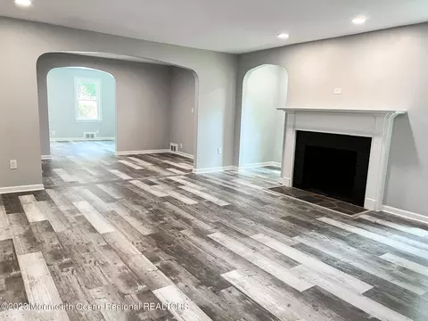 287 Dorn Ave, Middlesex, NJ 08846 photo 9
