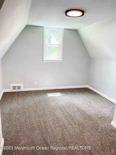 287 Dorn Ave, Middlesex, NJ 08846 photo 12
