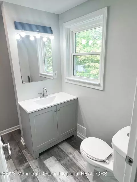 287 Dorn Ave, Middlesex, NJ 08846 photo 16