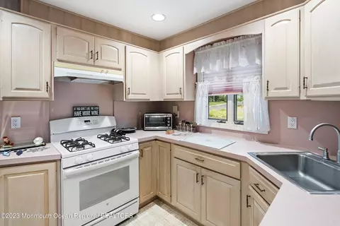 280 18th Ave, Brick, NJ 08724 photo 9