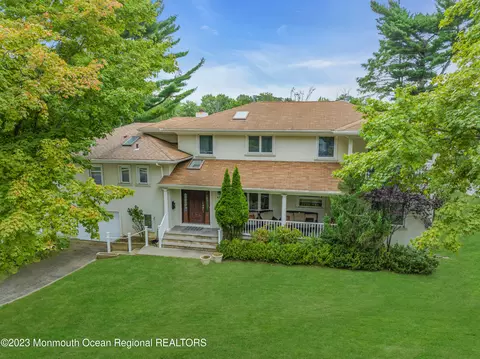 400 Grant Ave, Deal, NJ 07723