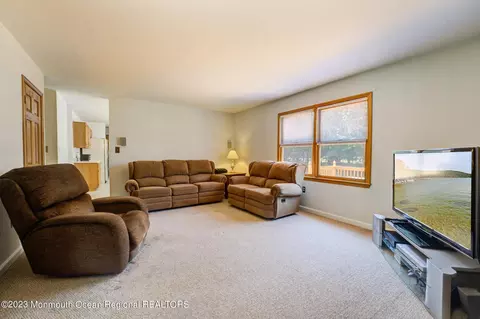 58 Olev Dr, Jackson, NJ 08527 photo 7