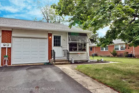 13 Yorktowne # B, Whiting, NJ 08759