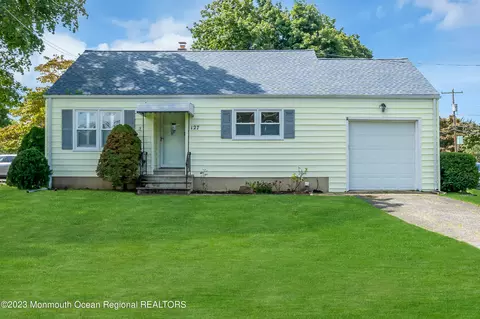 127 Broadway, Freehold, NJ 07728
